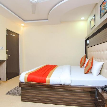 Oyo 8883 Hotel Comfort Zone Lucknow Luaran gambar