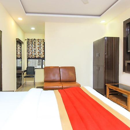 Oyo 8883 Hotel Comfort Zone Lucknow Luaran gambar