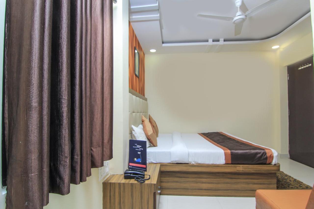 Oyo 8883 Hotel Comfort Zone Lucknow Luaran gambar
